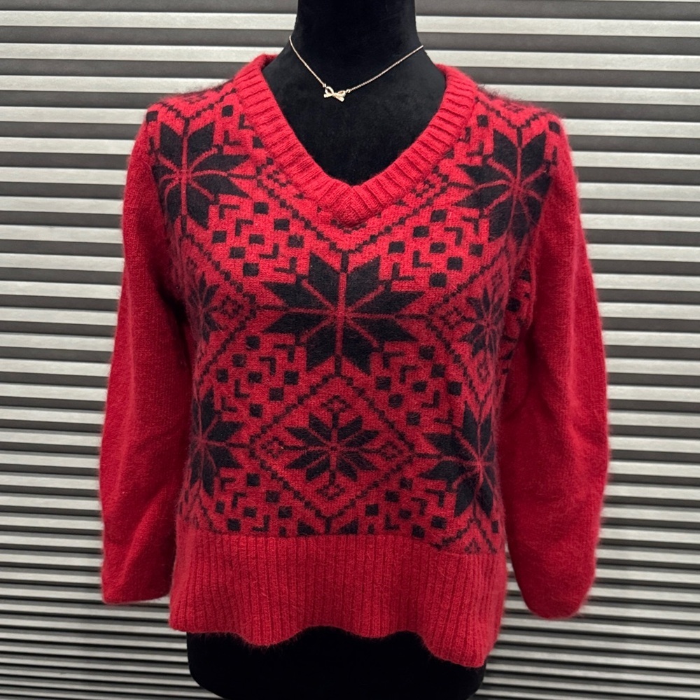 Covington Red and Black Patterned V-Neck Sweater